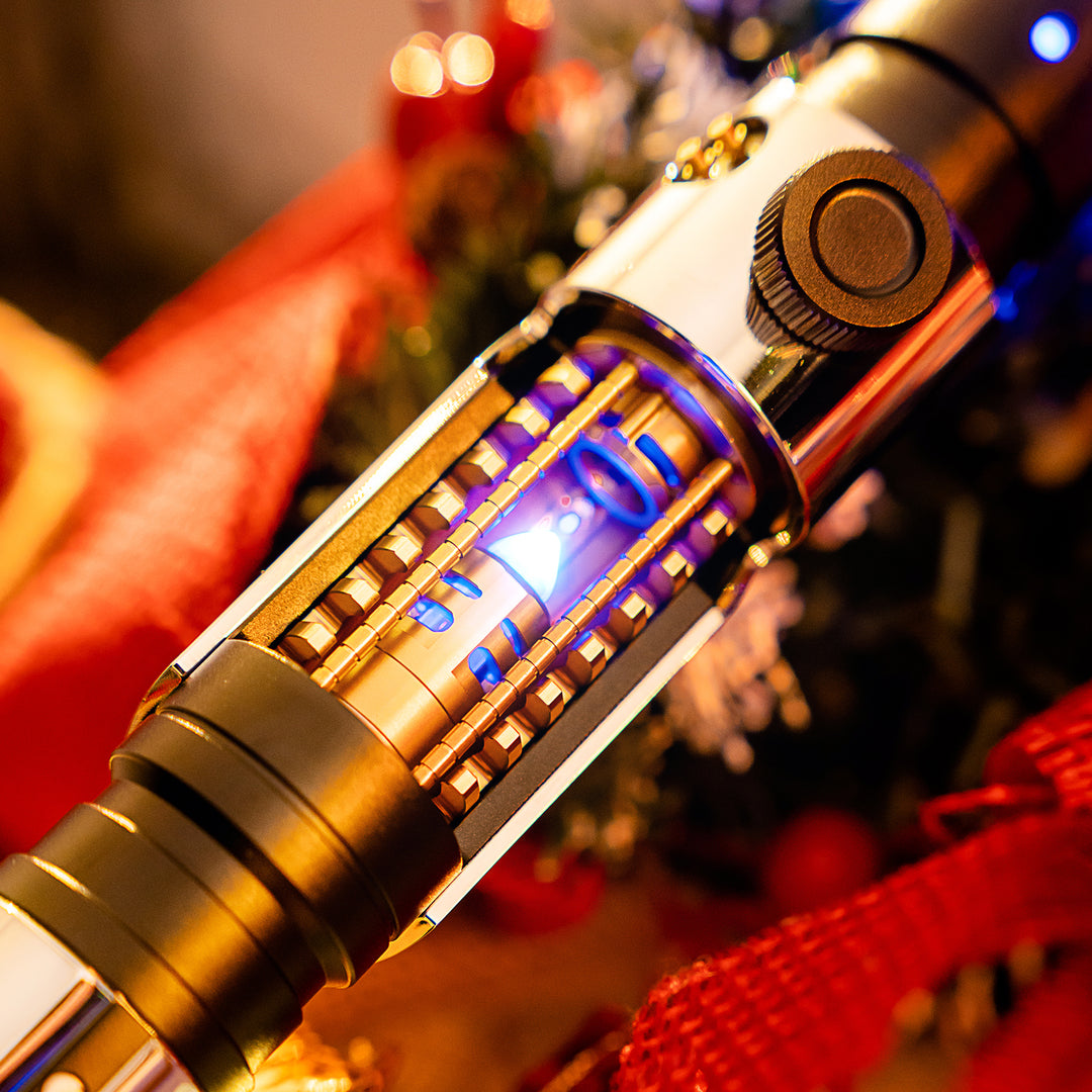 DamienSaber Lightsaber Starkiller V1 Light Saber with Crystal XENO3.0 Pogo Core Bluetooth Hilt 29CM